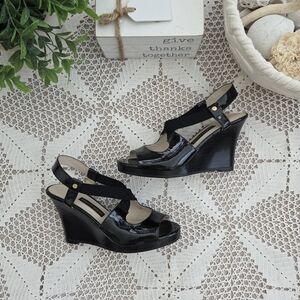 Dana Buchman Black Patent Wedge Sandals Size 9